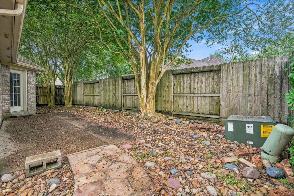 12242 Rutgers Park Court - Photo 24