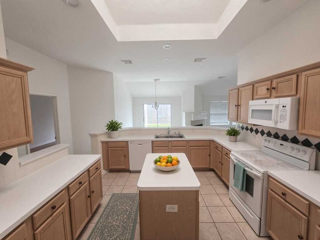 4814 Windy Way - Photo 6