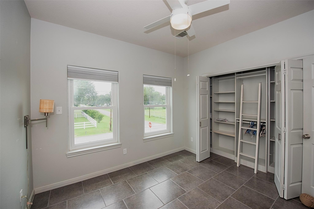 501 2nd Street - Photo 31