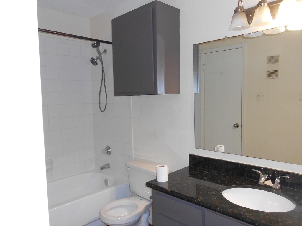 2750 Holly Hall Street - Photo 7