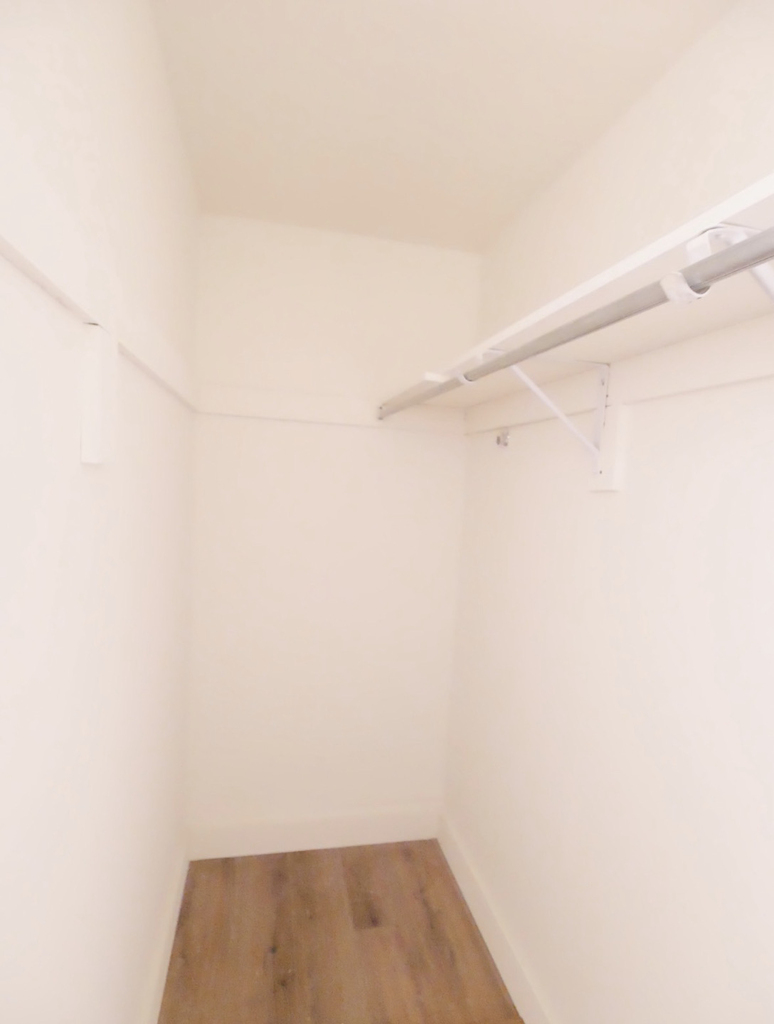359 East 62nd Street - Photo 3
