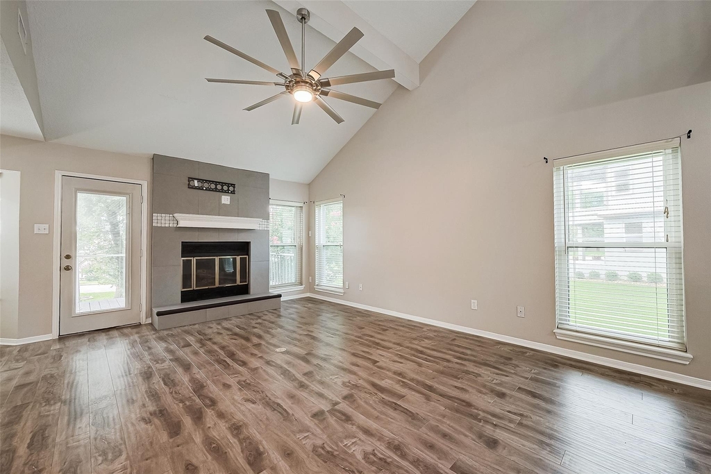 131 Cove Circle - Photo 6