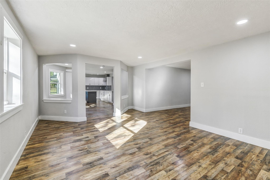 31423 Reids Prairie Road - Photo 16