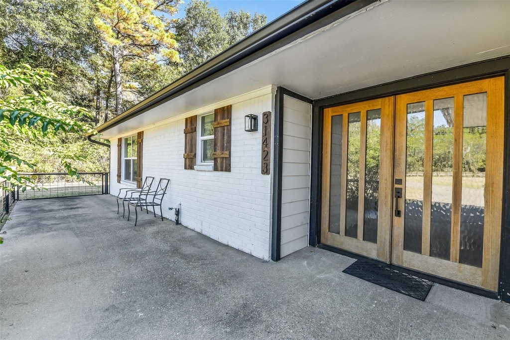 31423 Reids Prairie Road - Photo 2