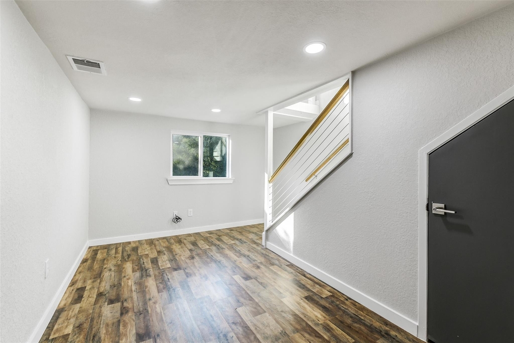 31423 Reids Prairie Road - Photo 34