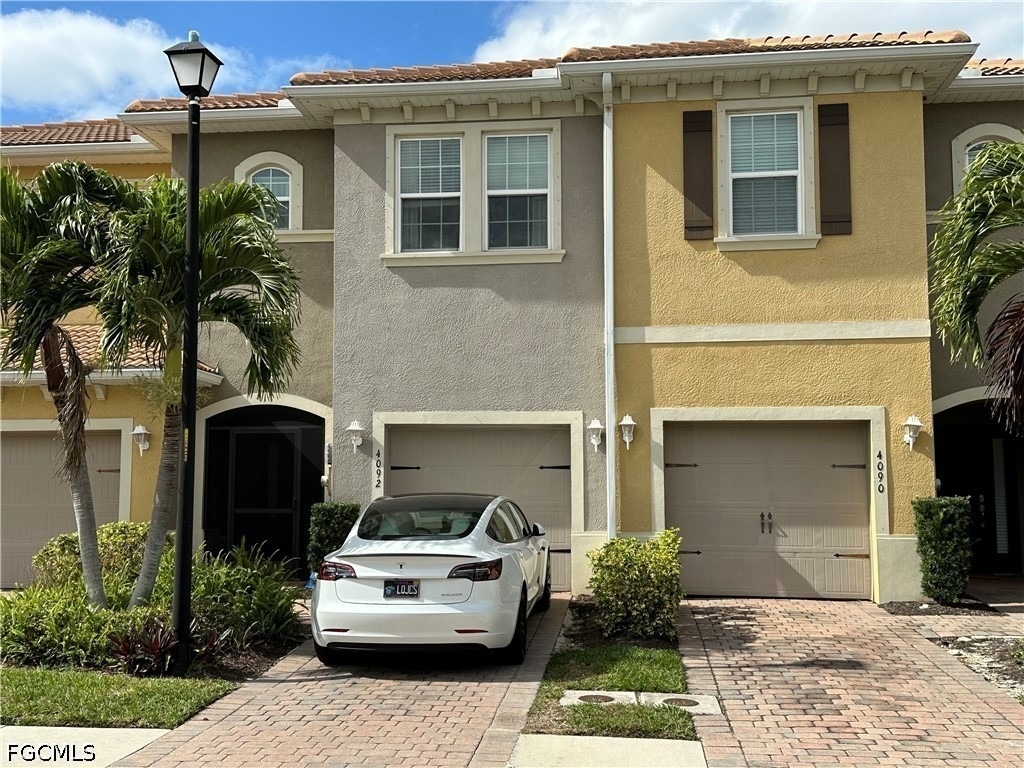 4092 Wilmont Place - Photo 0
