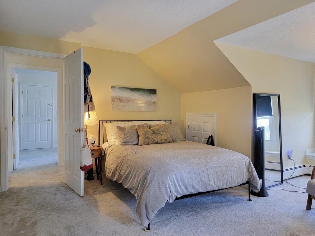713 Central - Photo 12