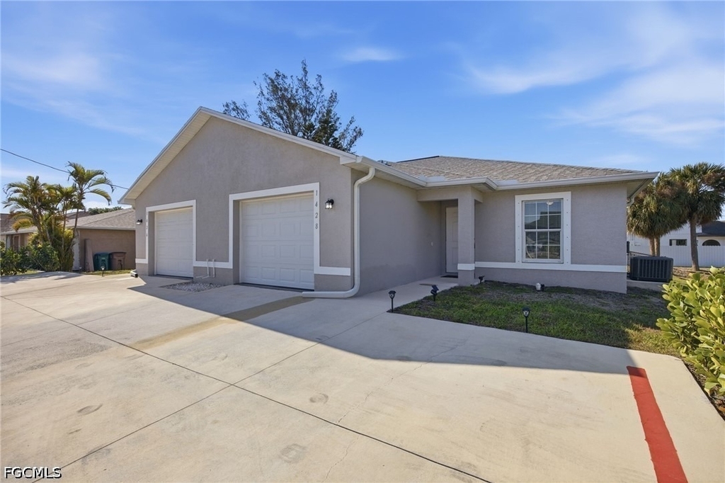 1426/1428 Cape Coral Parkway W - Photo 21