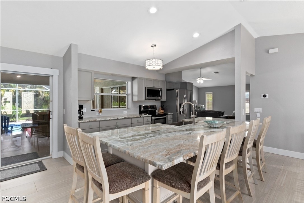 3425 Se 4th Avenue - Photo 29