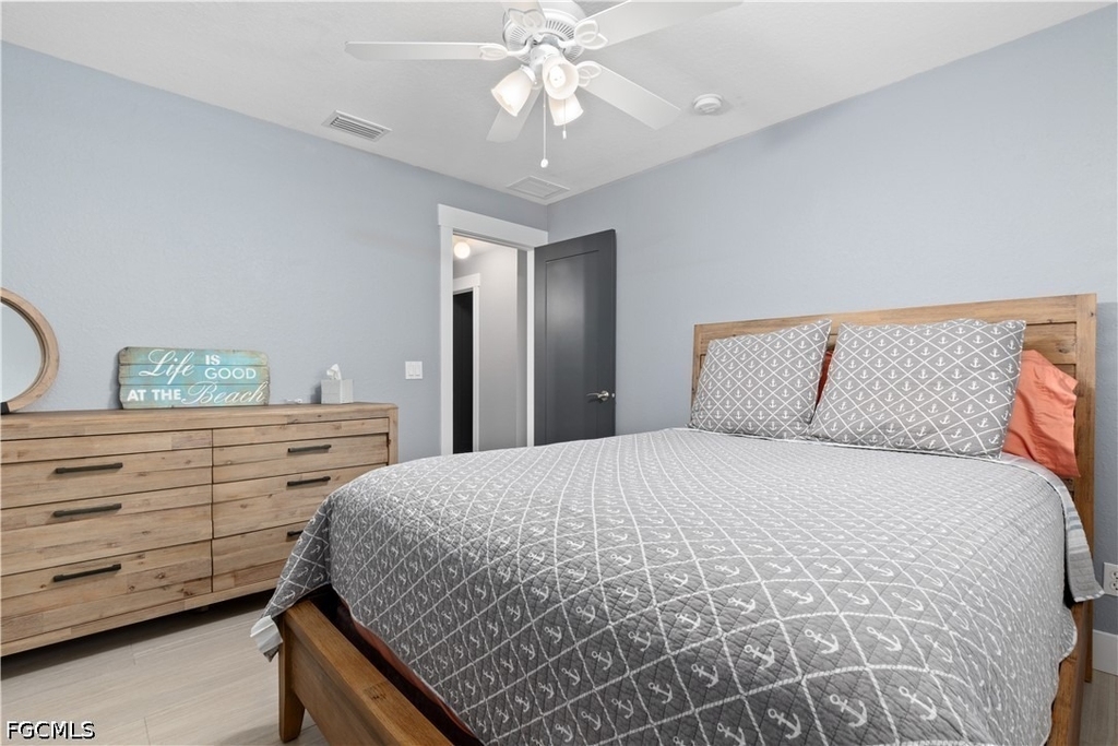 3425 Se 4th Avenue - Photo 36