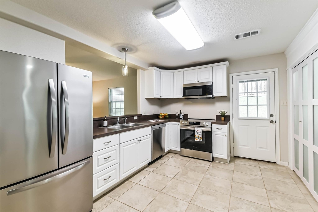 1799 League Line Road - Photo 9