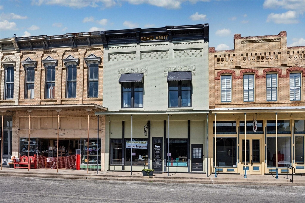 1008 Milam Street - Photo 1