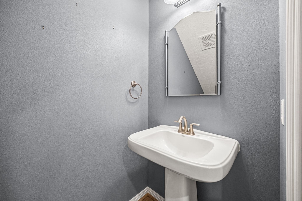 5309 Nolda Street - Photo 11
