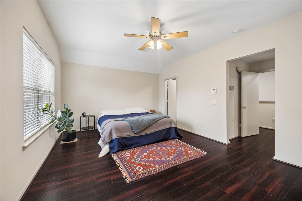 5218 Petty Street - Photo 4