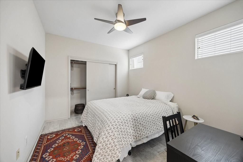 5218 Petty Street - Photo 17