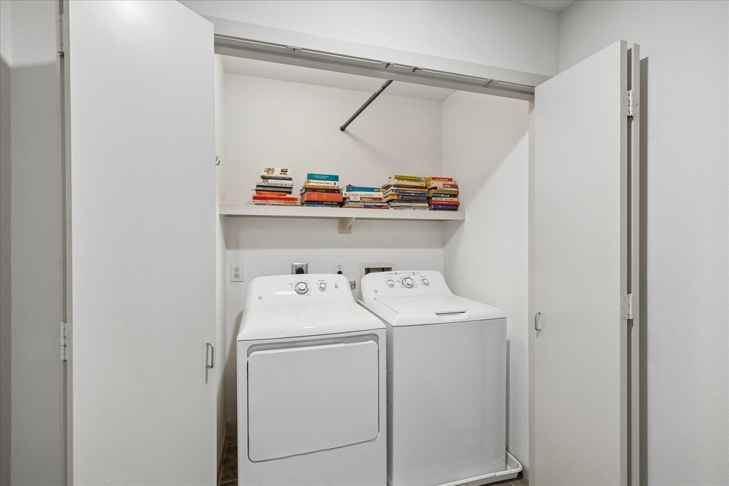 5218 Petty Street - Photo 18