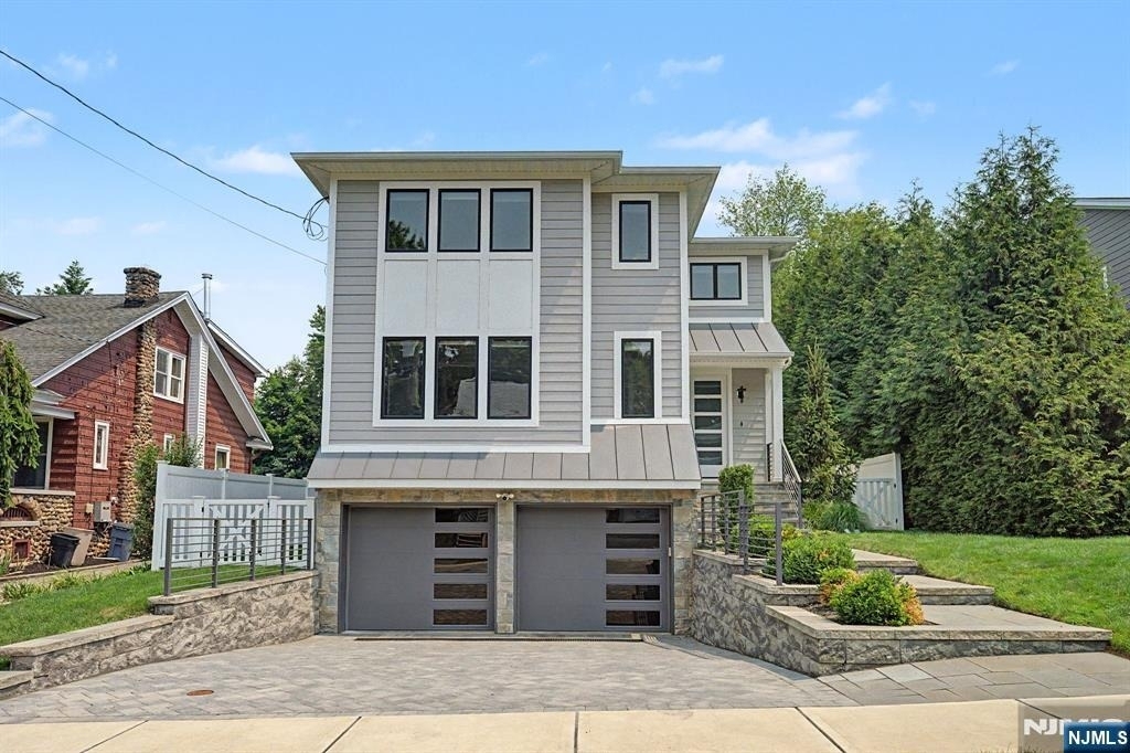 67 Westervelt - Photo 1