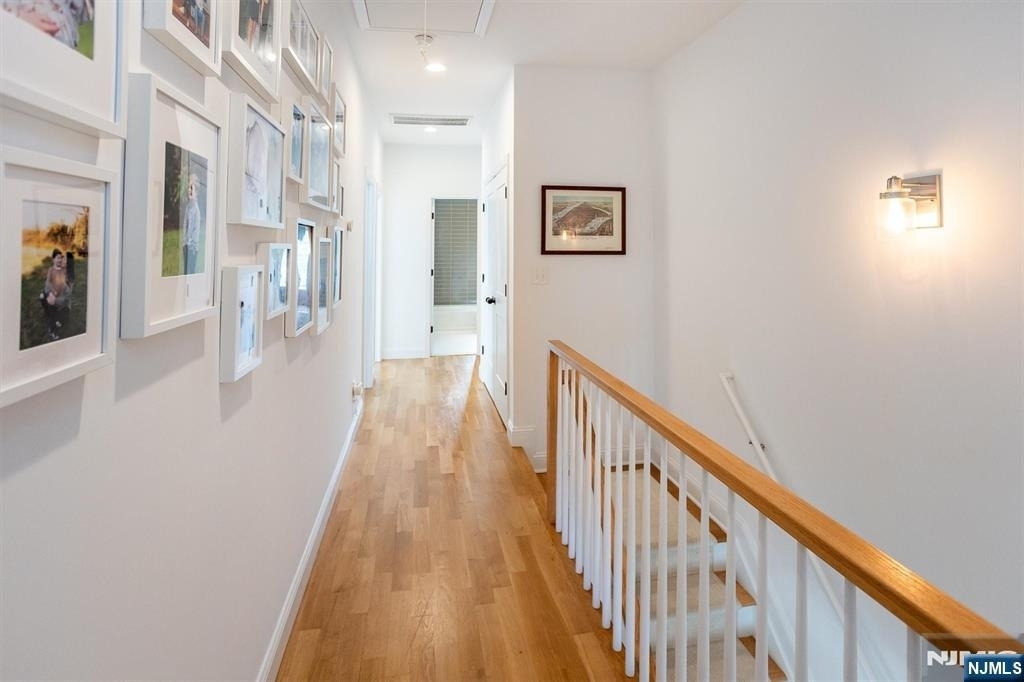 8 Willard - Photo 12