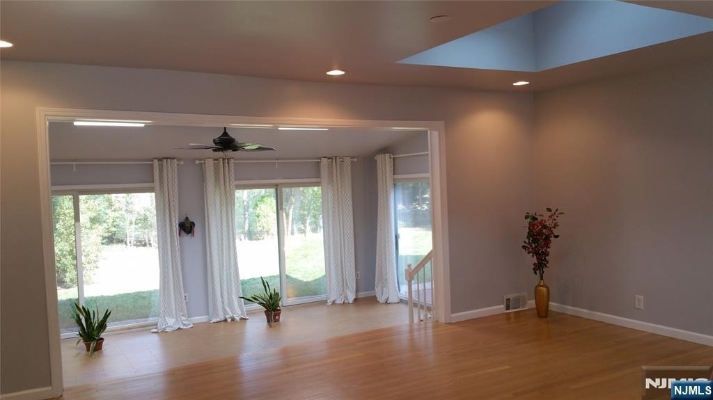 239 Mulberry - Photo 6