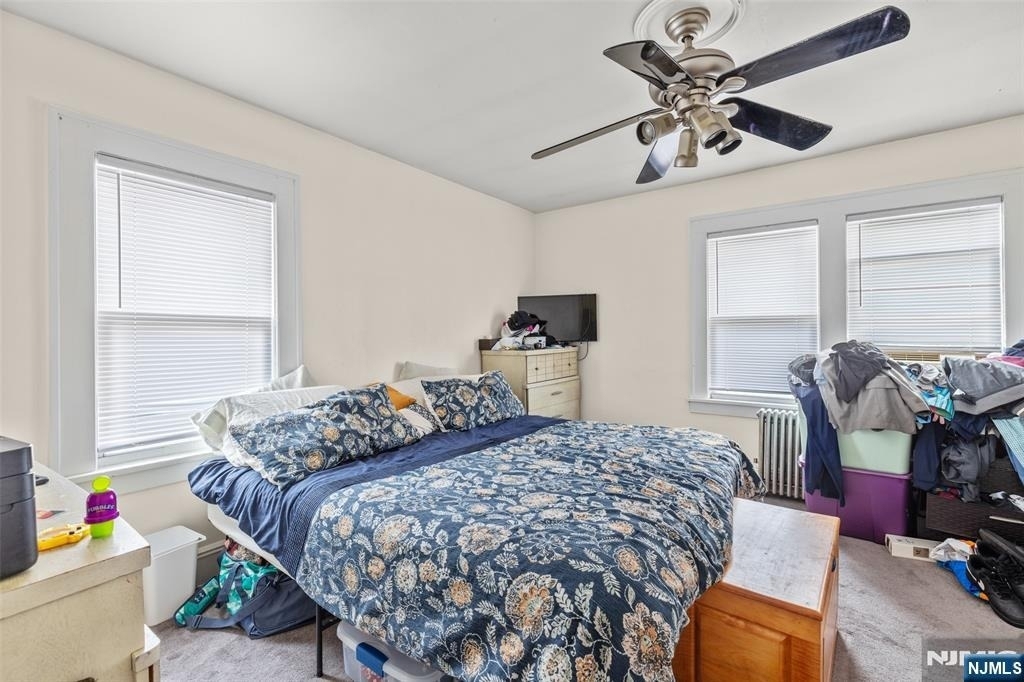 139 Van - Photo 12