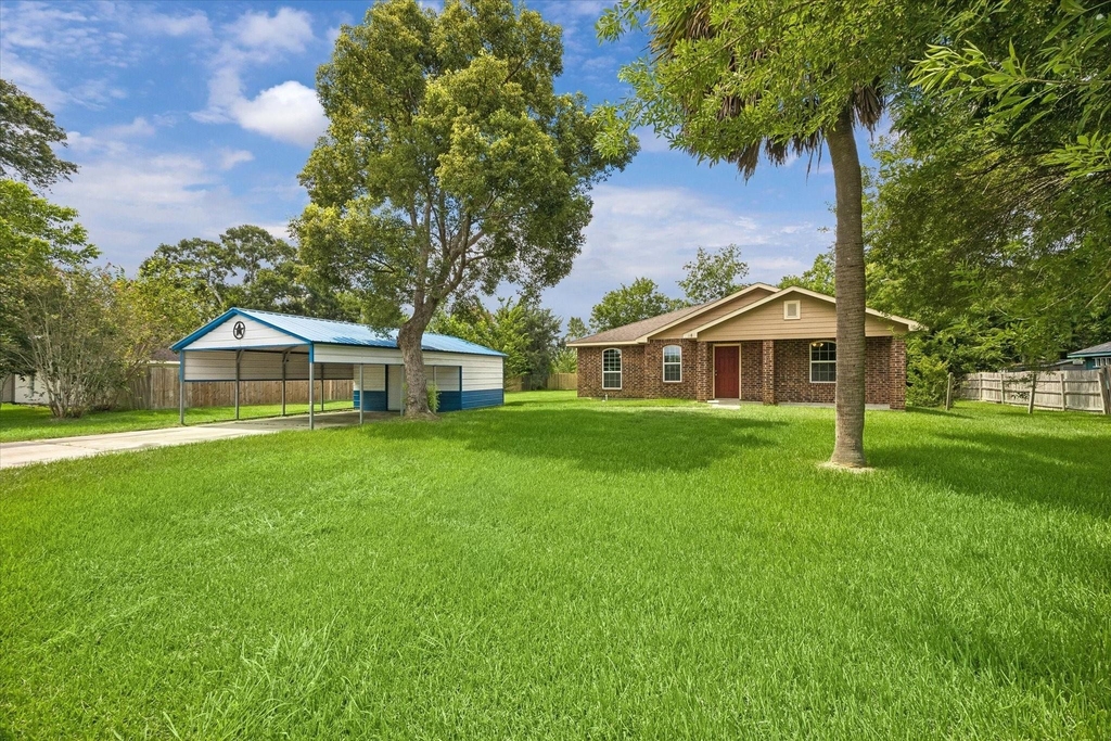 118 Tower Drive - Photo 1