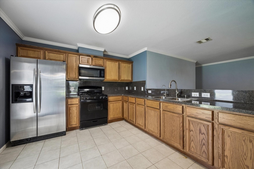118 Tower Drive - Photo 5