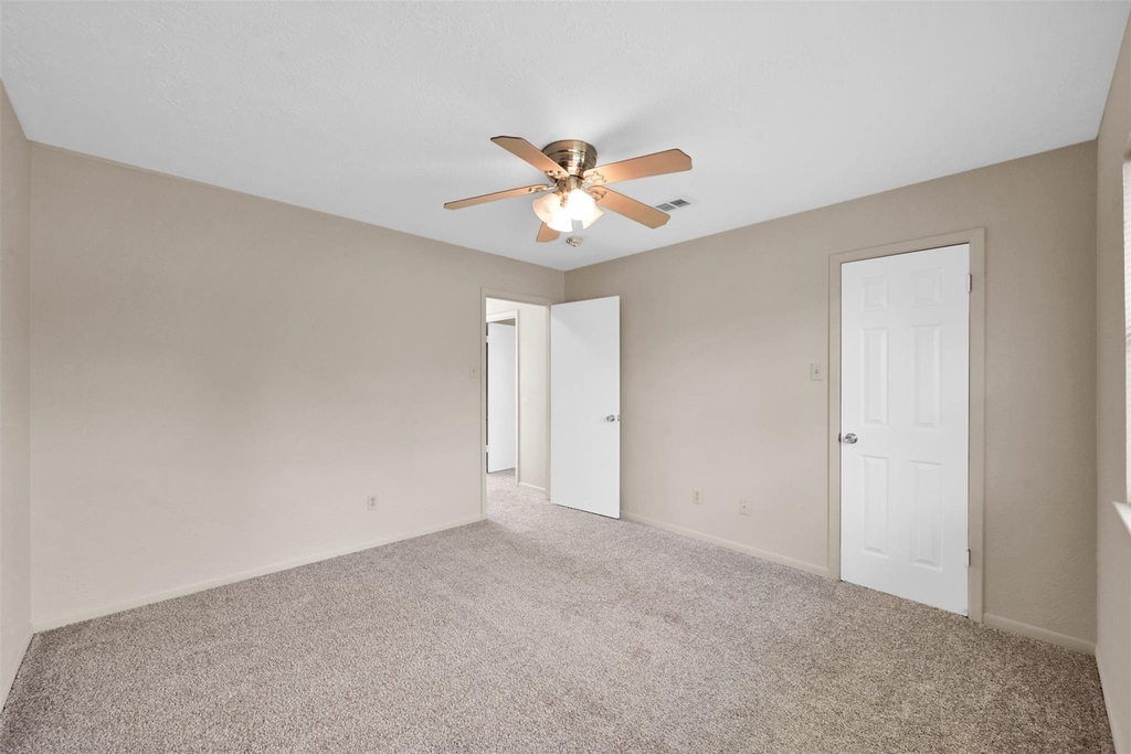 1603 Hazelwood Street Street - Photo 9