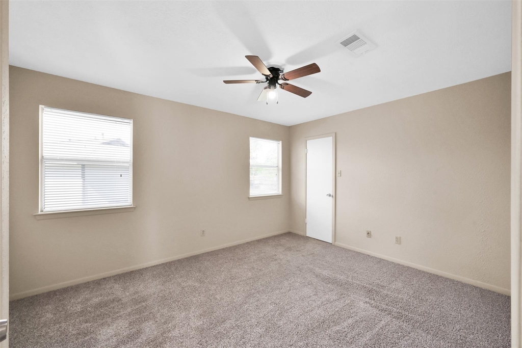 1603 Hazelwood Street Street - Photo 13