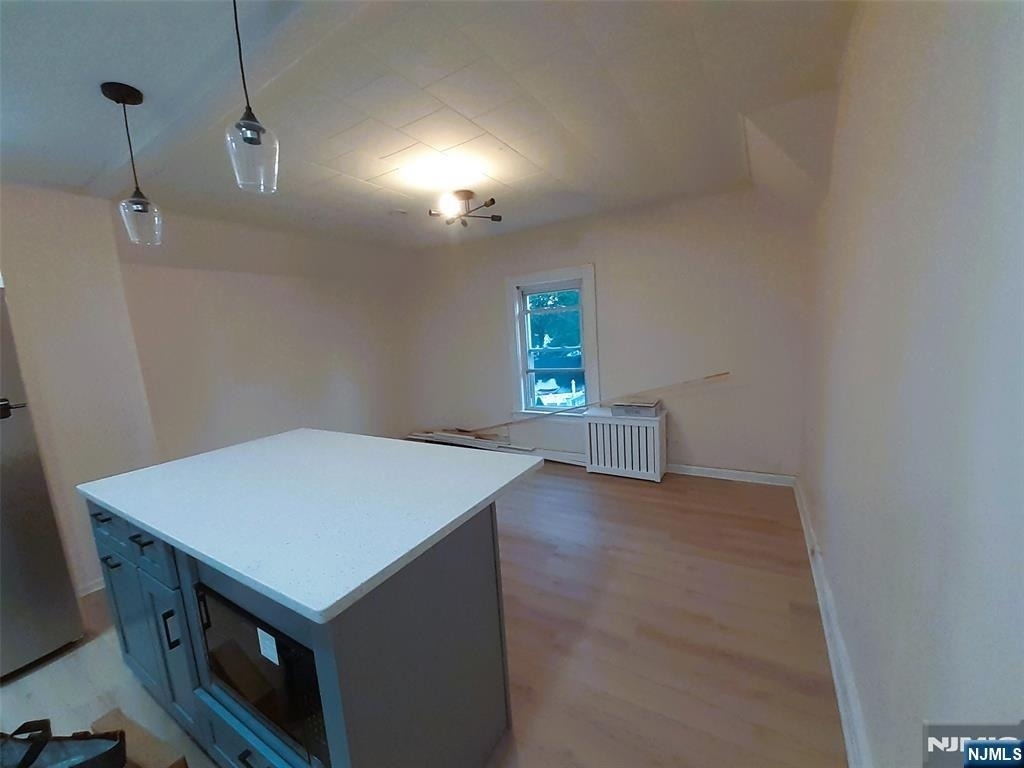 213 Elm - Photo 4