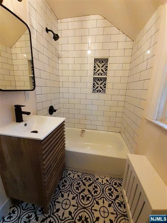 213 Elm - Photo 13