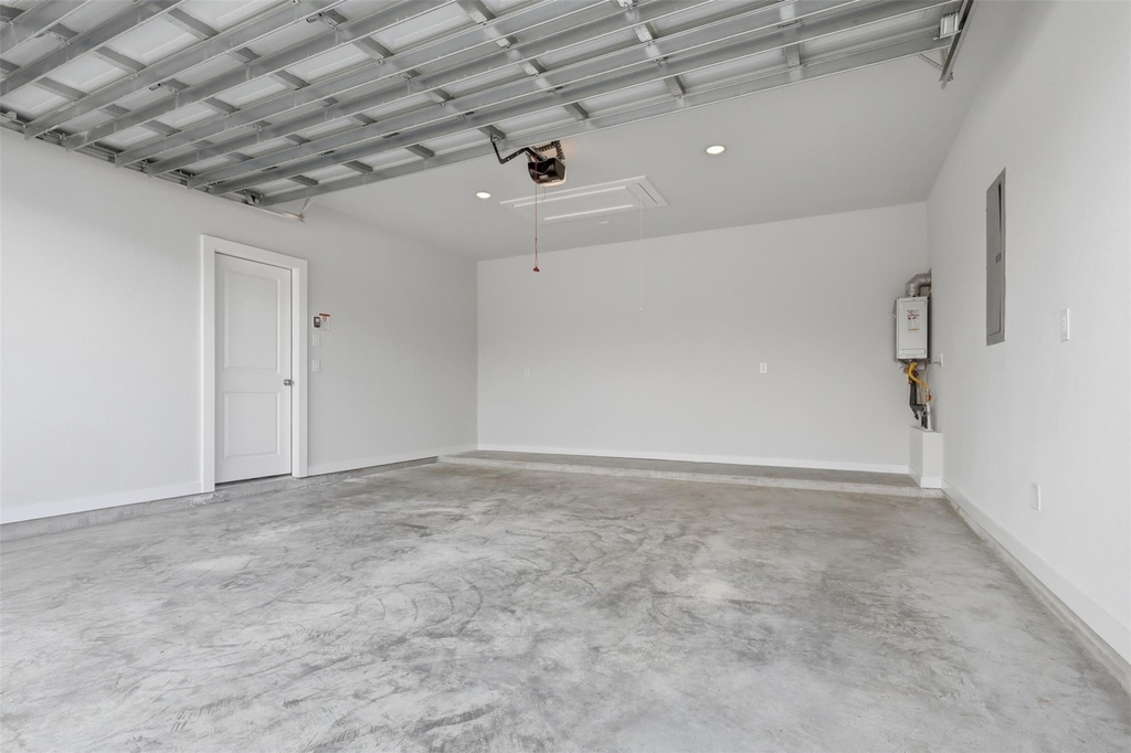 5011 Bowen Prairie Drive - Photo 11