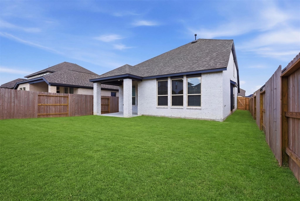 5011 Bowen Prairie Drive - Photo 13