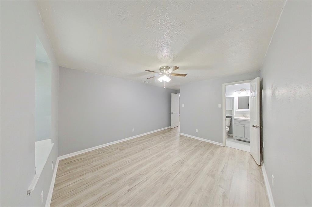 4002 Prudence Drive - Photo 8