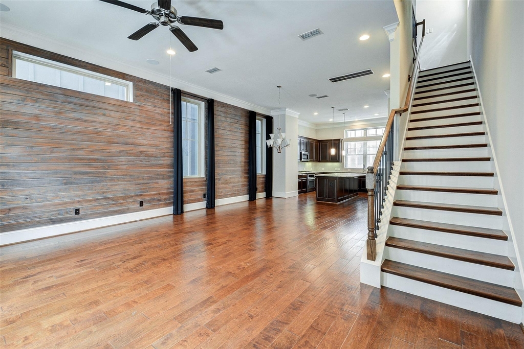 720 N Shepherd Drive - Photo 5