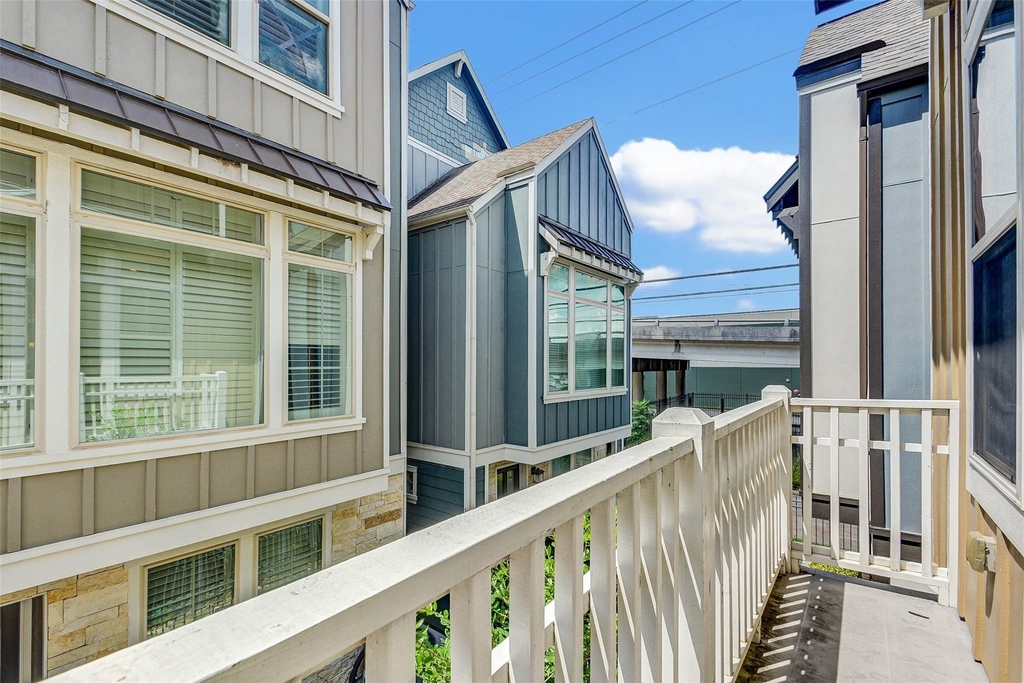 720 N Shepherd Drive - Photo 33