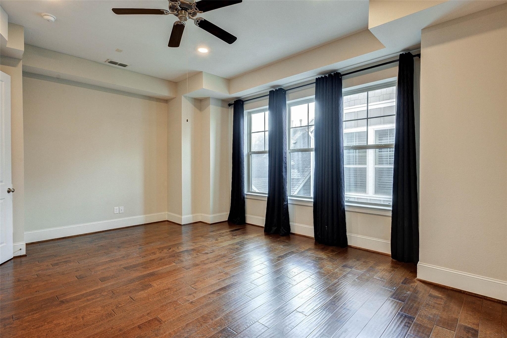 720 N Shepherd Drive - Photo 27