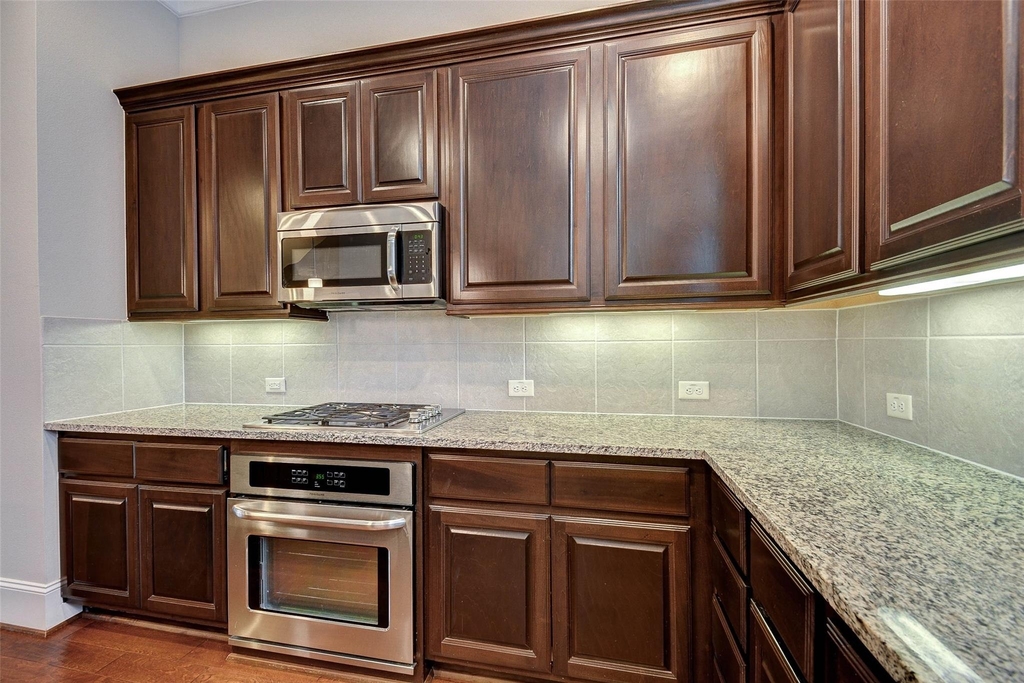 720 N Shepherd Drive - Photo 13