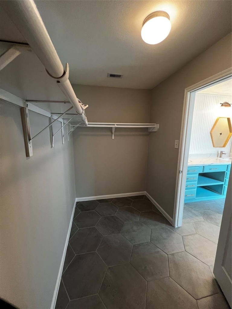 6702 Path Way Court Court - Photo 17