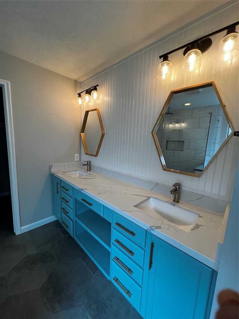 6702 Path Way Court Court - Photo 16