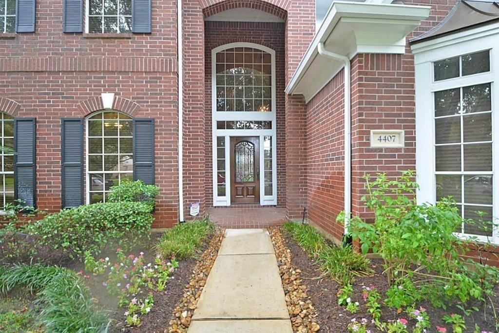 4407 April Meadow Way - Photo 1