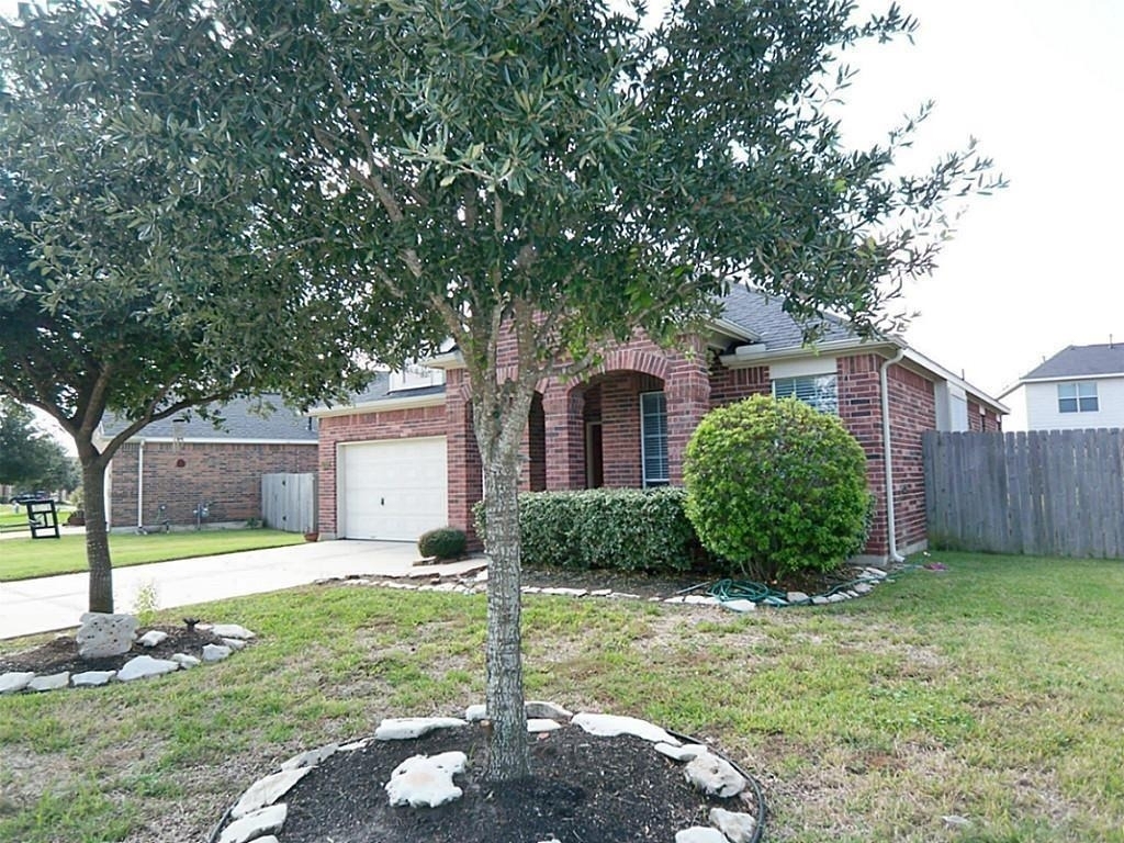 17207 Mossbriar Lane - Photo 1