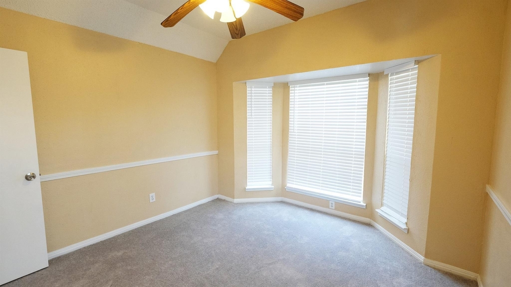 1203 Beckwood Circle - Photo 24