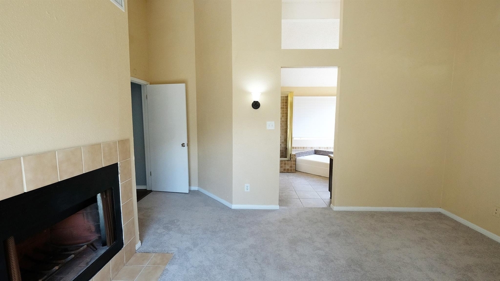 1203 Beckwood Circle - Photo 13