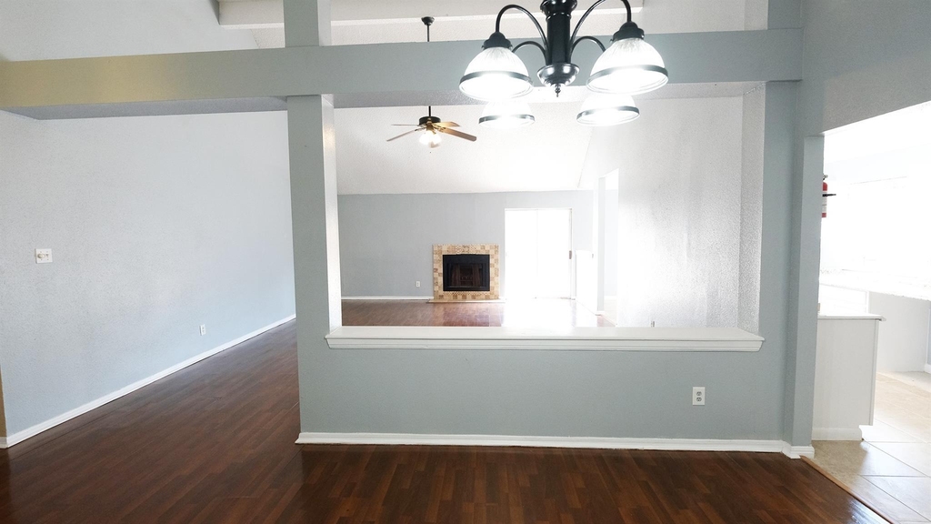 1203 Beckwood Circle - Photo 9