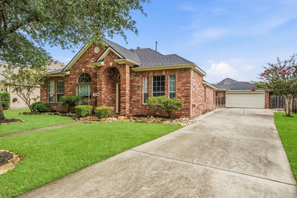 27730 Geneva Hills Lane - Photo 1