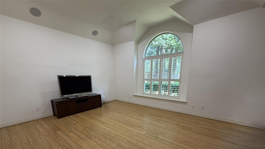 8615 Haven Woods Way - Photo 11