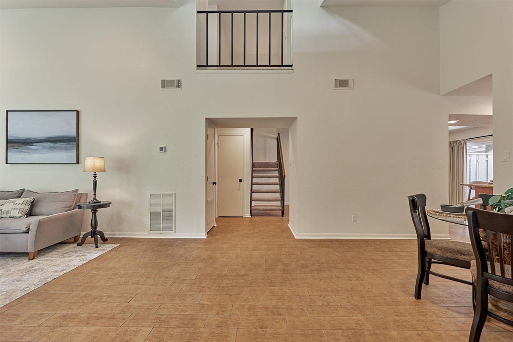 2351 W Settlers Way - Photo 7