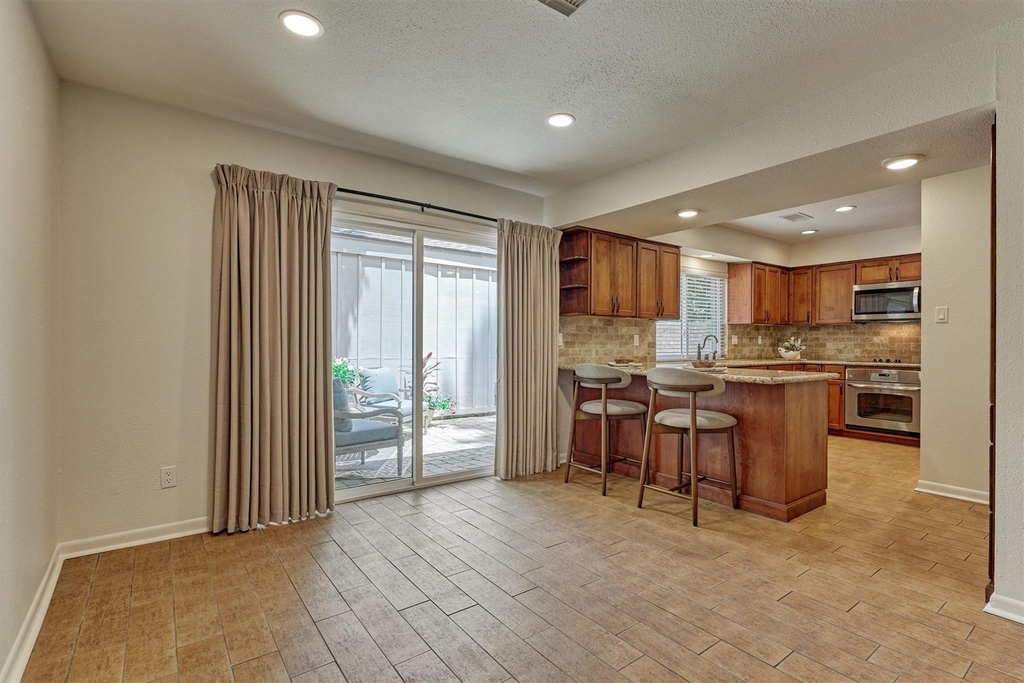 2351 W Settlers Way - Photo 18