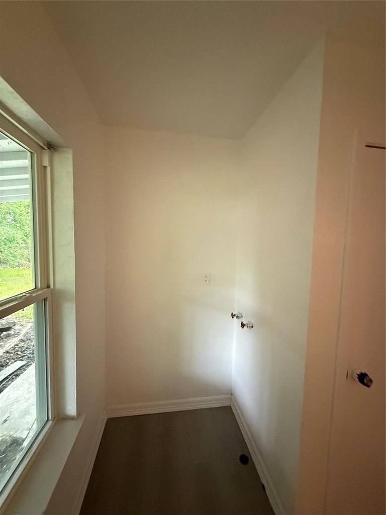 10205 Sierra Drive - Photo 5