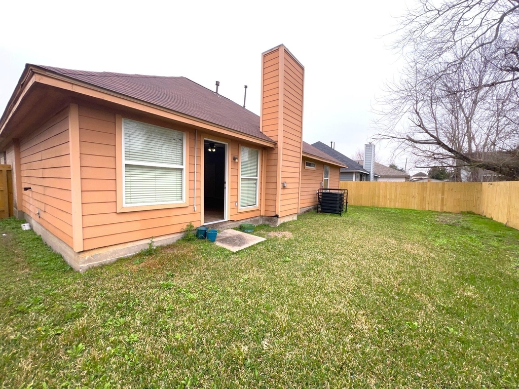 3634 Du Bois Street - Photo 24